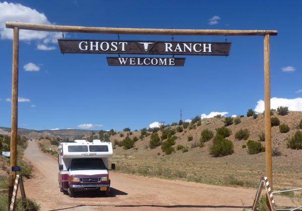 RV, Ranch entrance